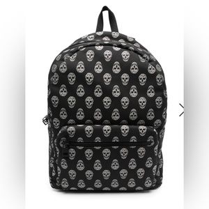 ALEXANDER MCQUEEN SKULL-PRINT TEXTURED BACKPACK - BLACK